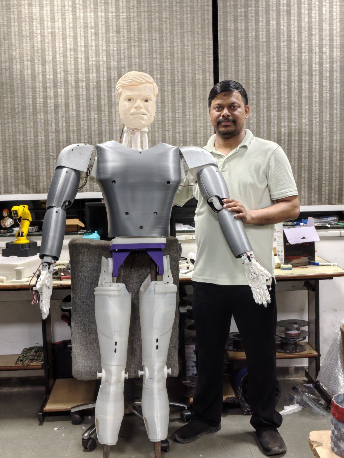 Founder Manoj Potdar with MANAS humanoid